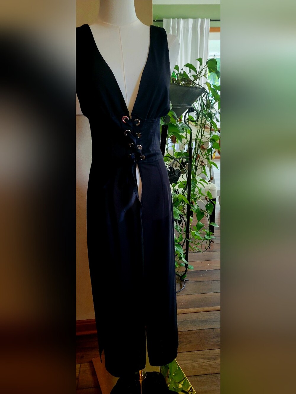 Lulu's Black Lace-Up Plunge Waist Halter Maxi Vest Style Tunic